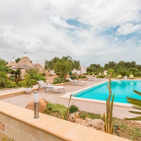 Сasa de vacaciones Trullo Oroncall Con Piscina San Vito dei Normanni