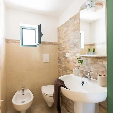Сasa de vacaciones Trullo Oroncall Con Piscina *