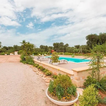 Trullo Oroncall Con Piscina Prázdninový dům *